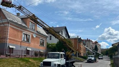 Триває модернізація вуличного освітлення в Тернополі