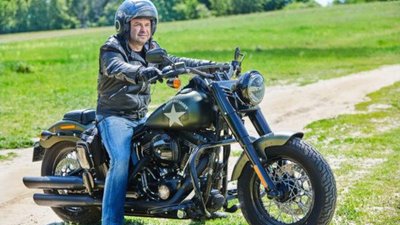 "Продам Harley": Віктор Павлік вирішив розлучитися з двоколісним другом. ВІДЕО