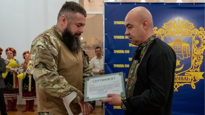 Командир роти "Сафарі" Микола Гринчук отримав квартиру від Тернополя