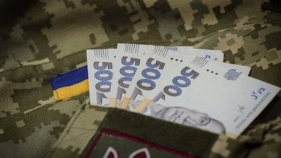 Нардеп з Тернопільщини зареєстрував постанову, яка скасовує повернення доплат військовим