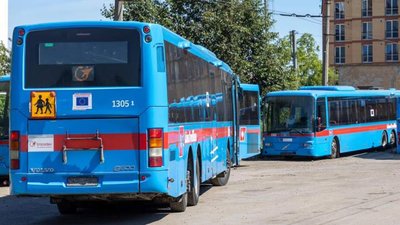 Школярі Тернопільщини будуть їздити на Volvo
