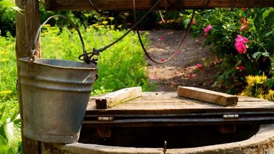 "Люди в шоці": вода у криницях перетворилася на окріп