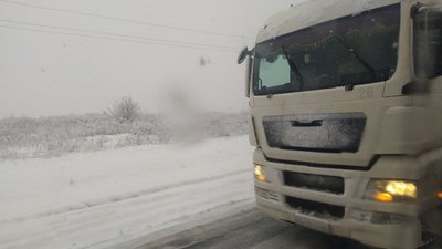 На в’їзді до Тернополя ускладнено рух транспорту