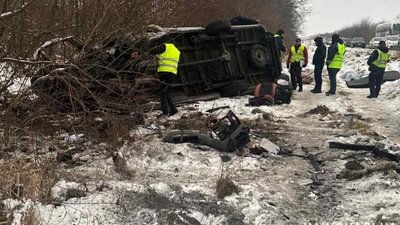 Жахлива автотроща на трасі Тернопіль-Львів: семеро загиблих. ФОТО