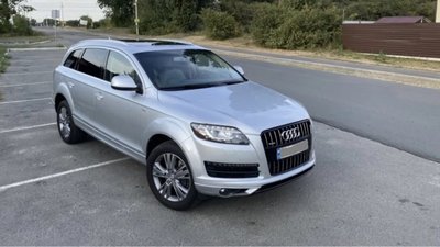 Труп лежав на дорозі: водій Audi збив на смерть чоловіка і втік
