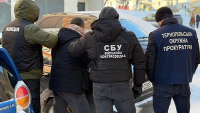 На Тернопільщині затримали ще одного "платного" консультанта з виїзду за кордон