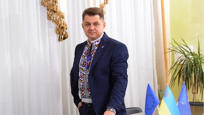 "Слуги народу" спільно з відкрито проросійським ОПЗЖ переходять до руйнівних дій проти української мови", – Віктор Овчарук