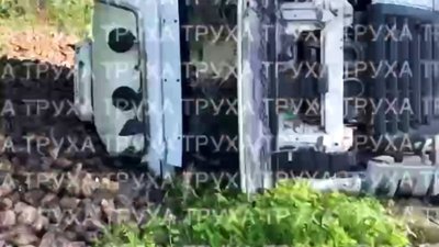 Фура з буряком перекинулася неподалік Тернополя. ВІДЕО