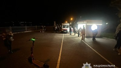 Травмують себе та інших: ще двоє на електросамокатах потрапили в халепу