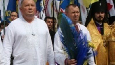 Нардепа Апостола виключили з "Батьківщини"