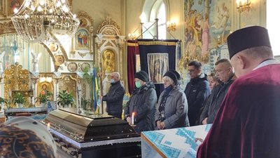 Тернопіль попрощався із Богданом Левківим. ВІДЕО