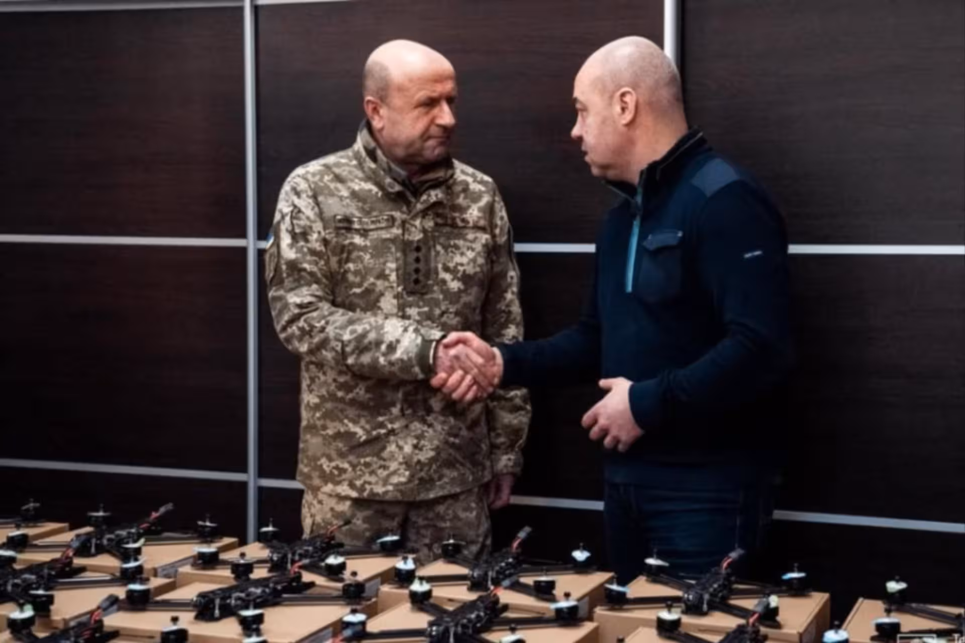 Тернопіль для ЗСУ: 30 бойових дронів на передову 105-й бригаді