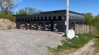 На Тернопільщині готуються до знесення відпочинкового комплексу на Збручі