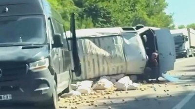 Зіткнулися два буси, один з них перекинувся: жахлива ДТП на Тернопільщині. ВІДЕО