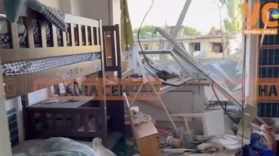 "Тут мали спати діти": ворожа ракета зруйнувала квартиру відомого співака. ФОТО