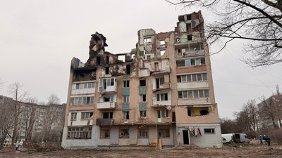 Власникам 37 зруйнованих квартир на вулиці Василя Стуса, 8 нададуть грошову допомогу