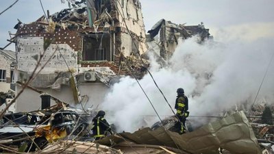 "Звірячі удари": ворог понад 12 годин атакував Україну з повітря, є жертви. ФОТО