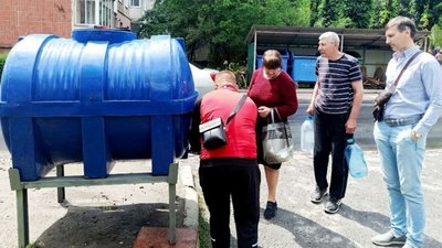 У Тернополі будуть "точково" відвозити питну воду