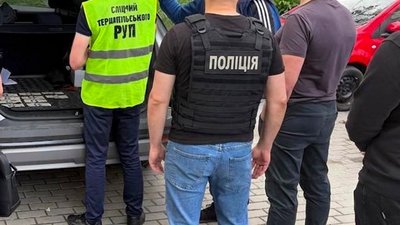 Тернополянина затримали на схемі з ухилянтом